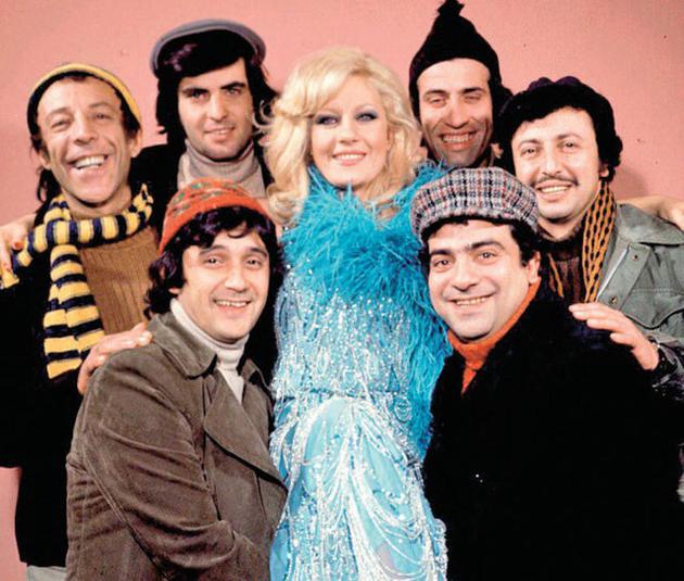 Mavi Boncuk, Yön: Ertem Eğilmez, 1975